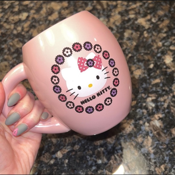 Vintage Sanrio Hello Kitty Kawaii Mug 🌸 - Picture 2 of 6